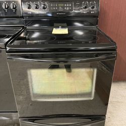 Pre-Owned Frigidaire 30” Electric Range 