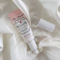 Too Faced Hangover Replenishing Face Primer