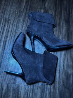 Lauren Ralph Lauren Leola Booties Grey  Suede High Heel Ankle Boots Size 7.5