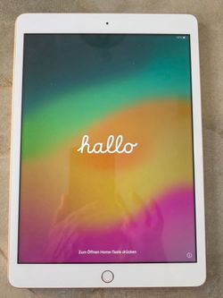 iPad Air 11 inches Gold