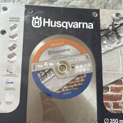 Husqvarna Saw