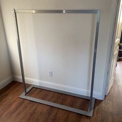 Clothes Hanger 