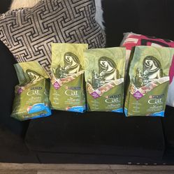 Purina Cat Chow