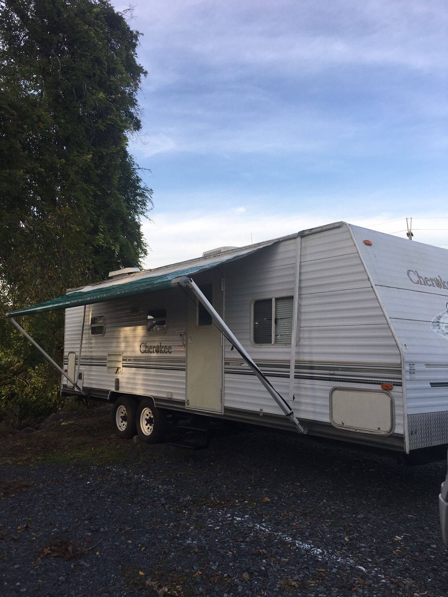 2005 Forest River Cherokee Lite
