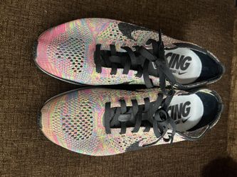 Nike, Adidas.