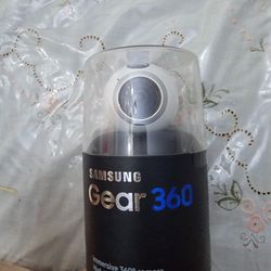 Brand New Digital Samsung Camera 