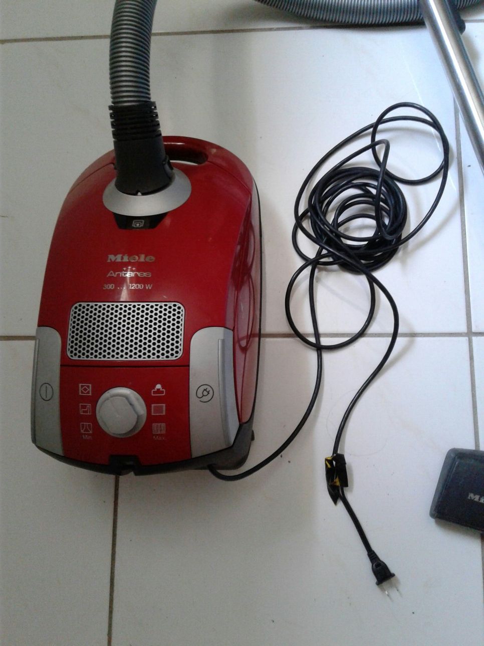 Miele S4210 vacuum