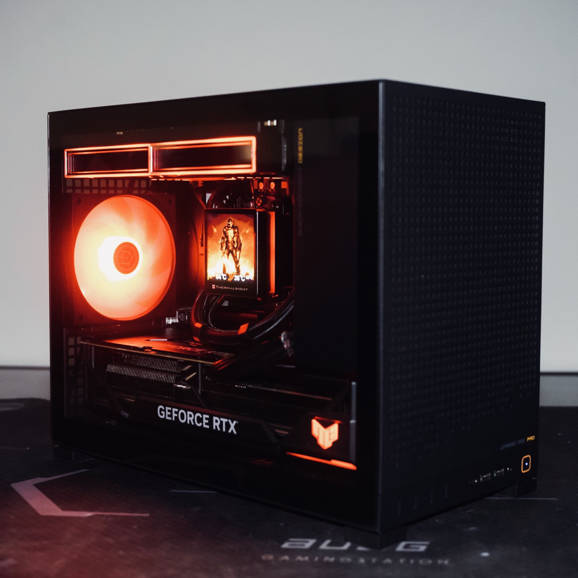 RTX 4080 Ryzen 9 Mini Gaming PC