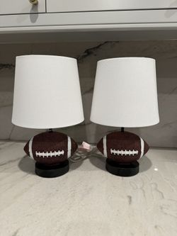 Set of two sport theme ball lamps 🏈🏀🏉