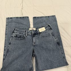 New Hollister Baggy Low Rise Jeans 