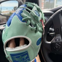 Brand New Baseball Glove 