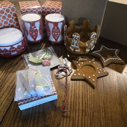 Gold Canyon Candle Christmas Holders