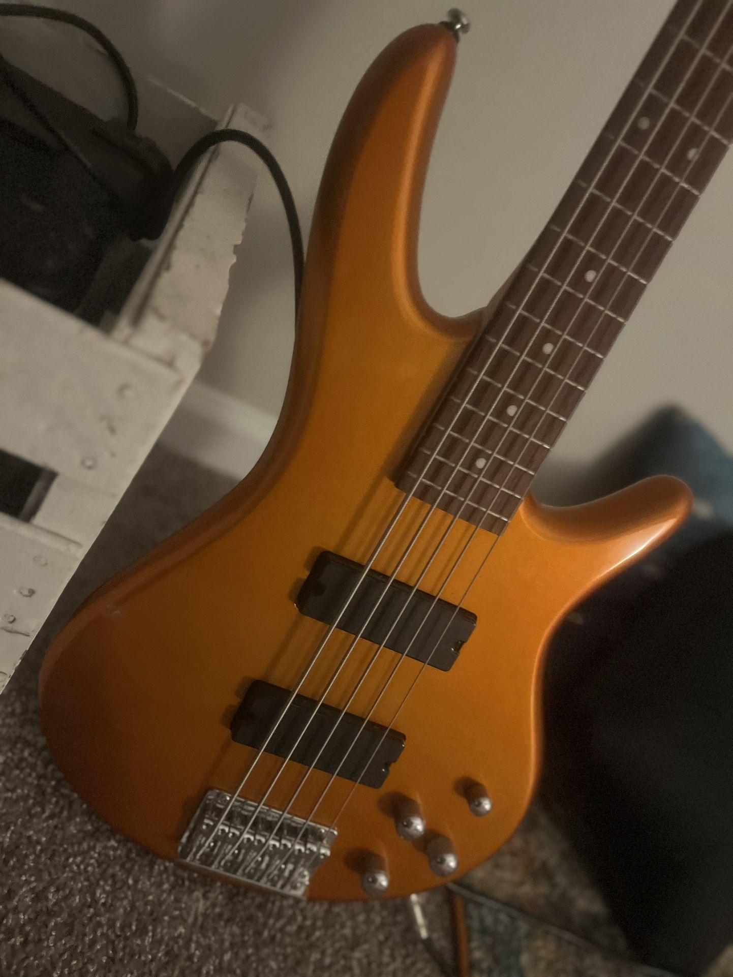 Ibanez GIO Soundgear 5-String Bass – Great Condition!