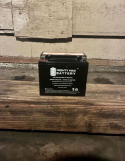 RECHARGEABLE CAR BATTERY (NOT FREE TEXT OFFER