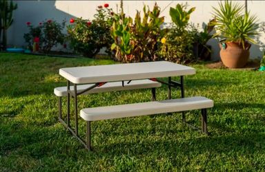 Hdx Kids 1 Piece Almond & Bronze Resin Top indoor/Outdoor Portable Folding Picnic Table, Seats 4