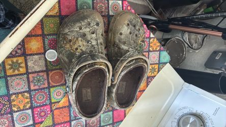 Camo Crocs (size 9 men’s)