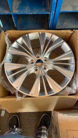 New 20" 2014-2020 Chevrolet Impala LTZ & Premier Replacement Alloy Wheel - 5615