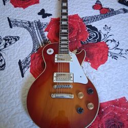 Used Menphis Guitar
