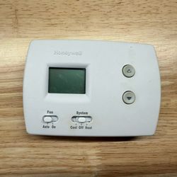 Honeywell Digital Thermostat Non-programmable TH3110D1008 Pro