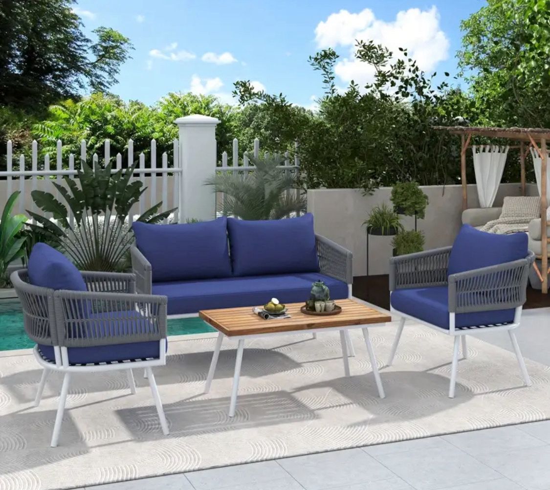 Set Of 4 Piece Outdoor Patio Set All weather Retail 900