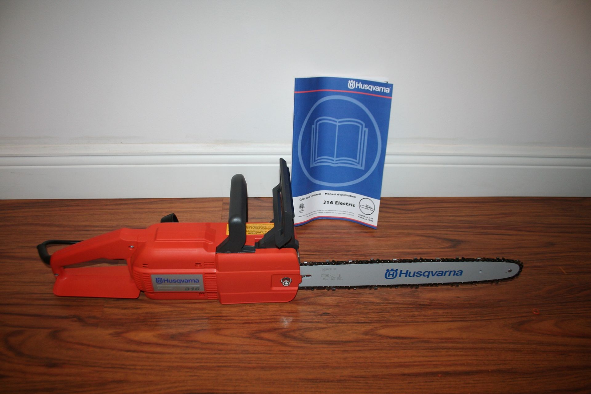 Husqvarna 316 Electric Chainsaw Chain Saw New