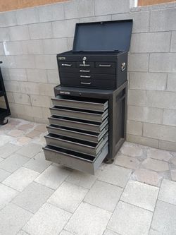 Craftsman And US General Tools Box 