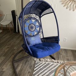 Hanging Wicker Chair 