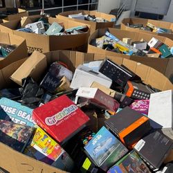 Brand New Mixed Merchandise Pallets