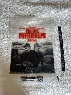 Morgan Wallen merch bag and wristband