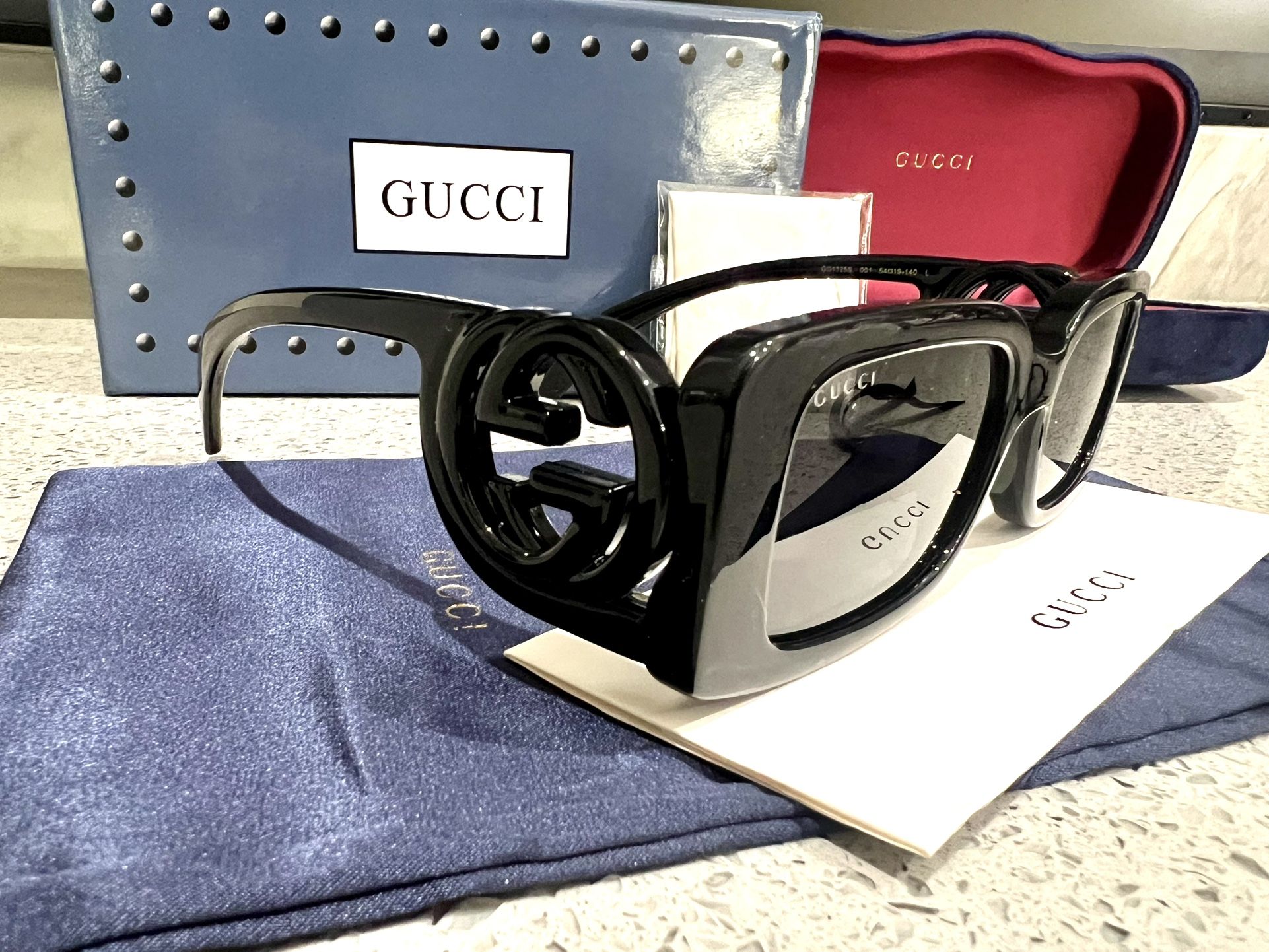 New GUCCI GG1325S Ivory Black Women's Sunglasses