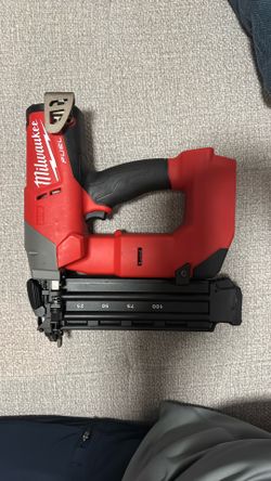 Milwaukee Nail Gun 18 Gauge 18 V 2740-20