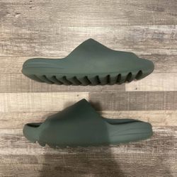 adidas Yeezy Slide Slate Marine Size 14