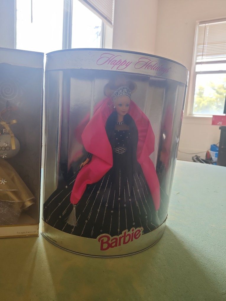 Two Barbie Mattel .dolls