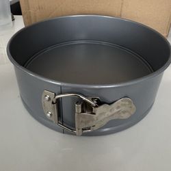 Nonstick Bakeware 8-Inch Round Springform Pan, Gray