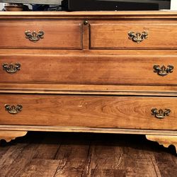 Lane Cedar Chest