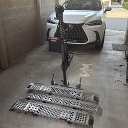 Scooter / wheelchair lift 2” Hitch 