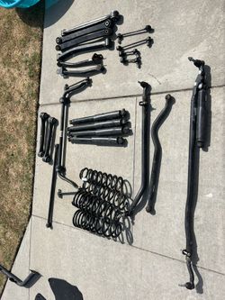 Jeep Gladiator Stock Suspension Mopar