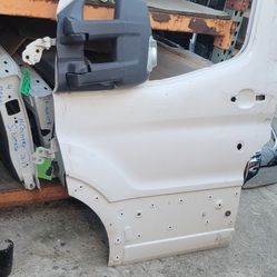 2020 Ford Trancit L H Front Door