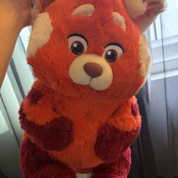 Red Panda Plushie 