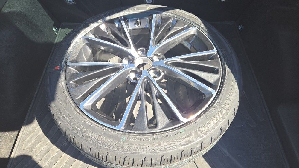 New OEM wheel and tire for 2023 Prius Limited AWD
