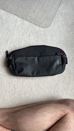 Tomtoc Crossbody Bag