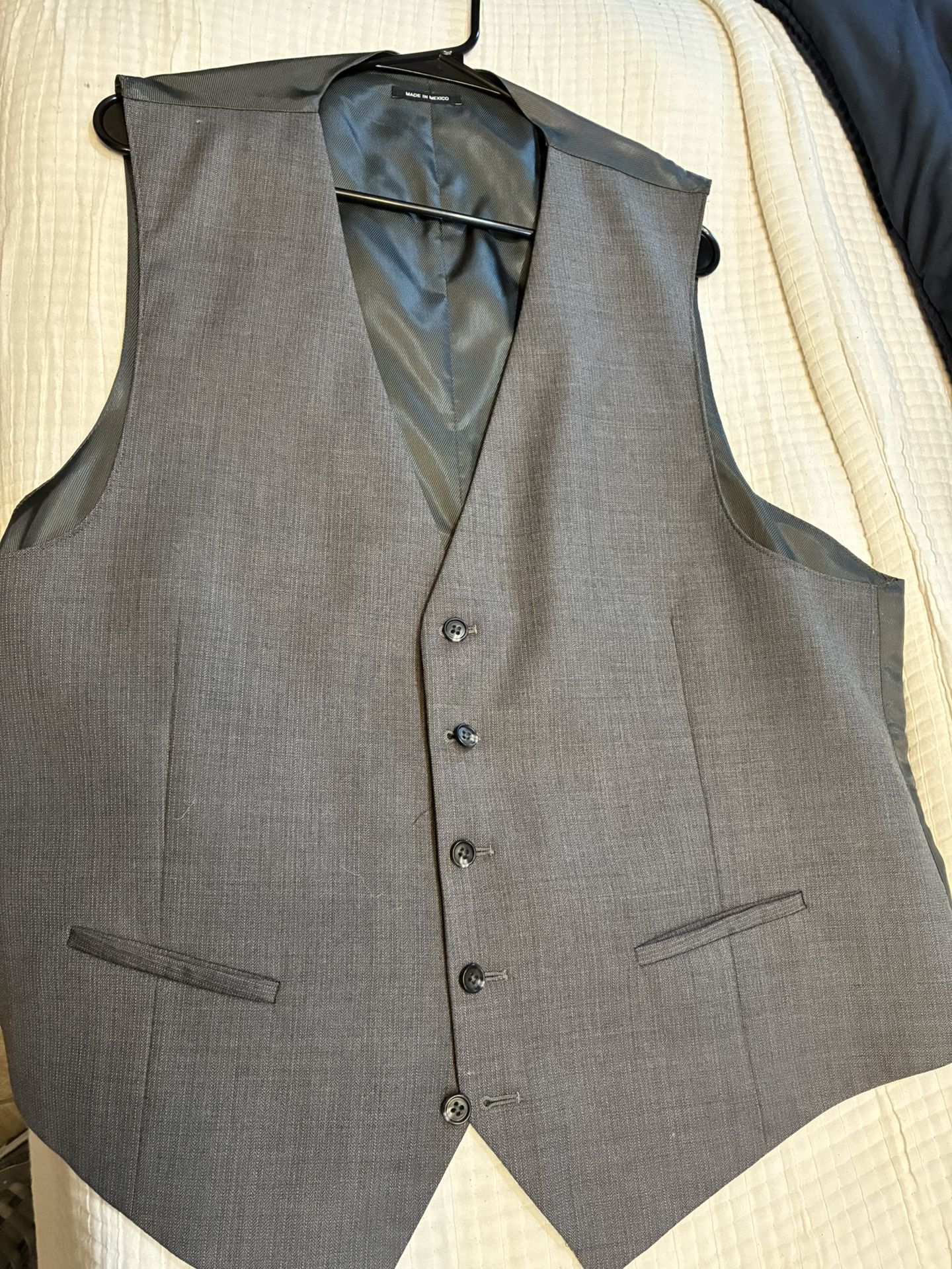 Men Vest XL