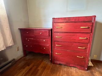 Dresser set - free to good home