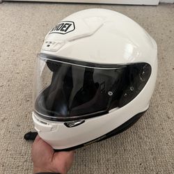 Shoei RF 1200 Motorcycle Helmet Medium