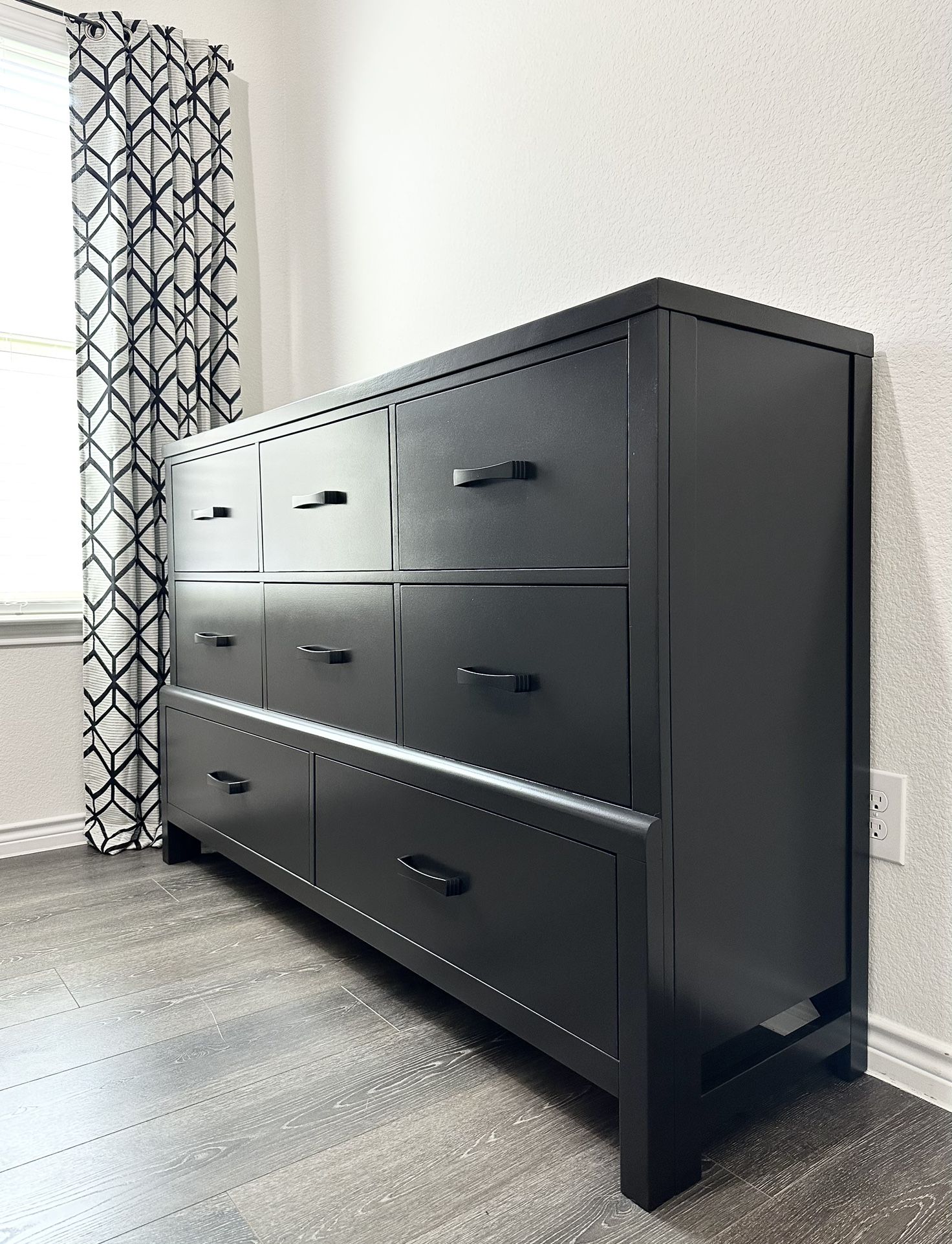 Large Black Dresser for Sale in Rockwall, TX