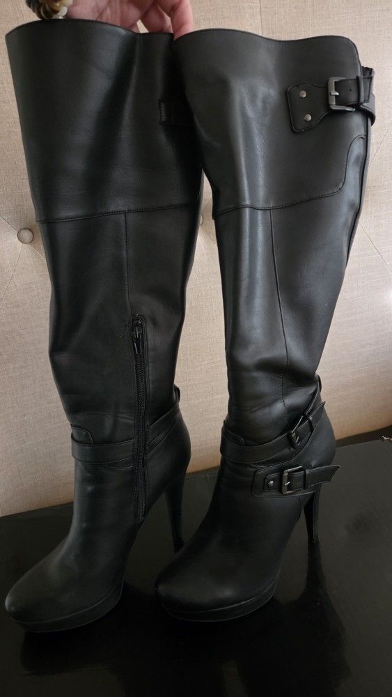 MID THIGH HIGH BOOTS