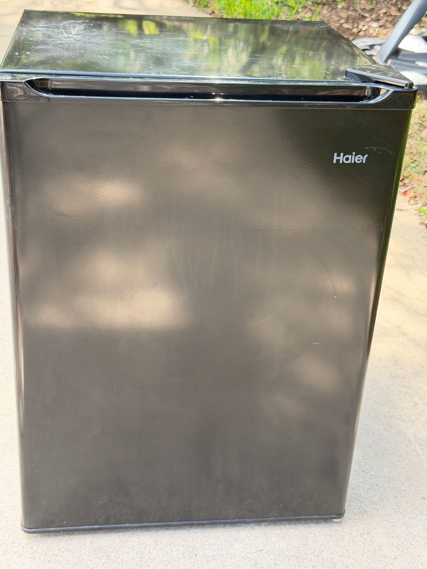 Haier Compact Refrigerator/Freezer