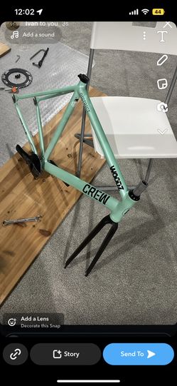 crew comes w no fork