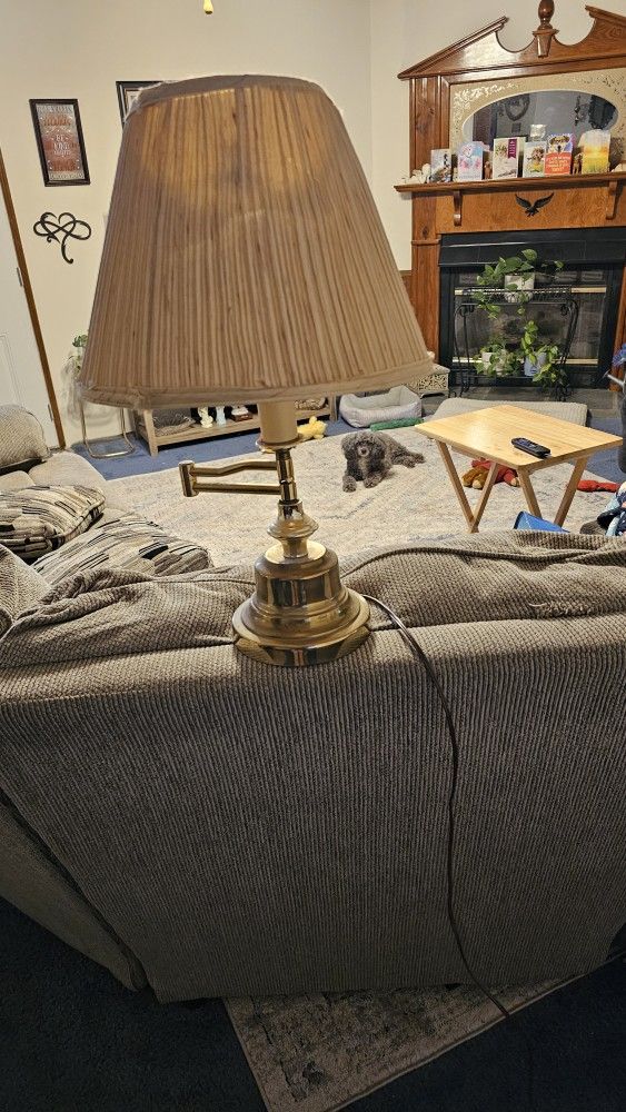 Lamp (Table)
