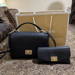 Michael Kors  MK